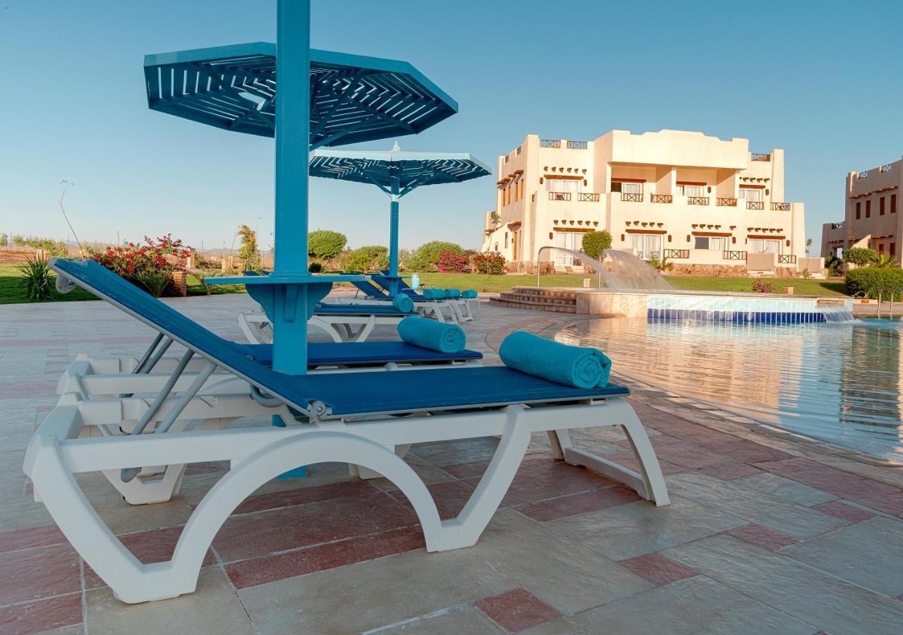 Laguna Beach Marsa Allam Hotel Marsa Alam Buitenkant foto